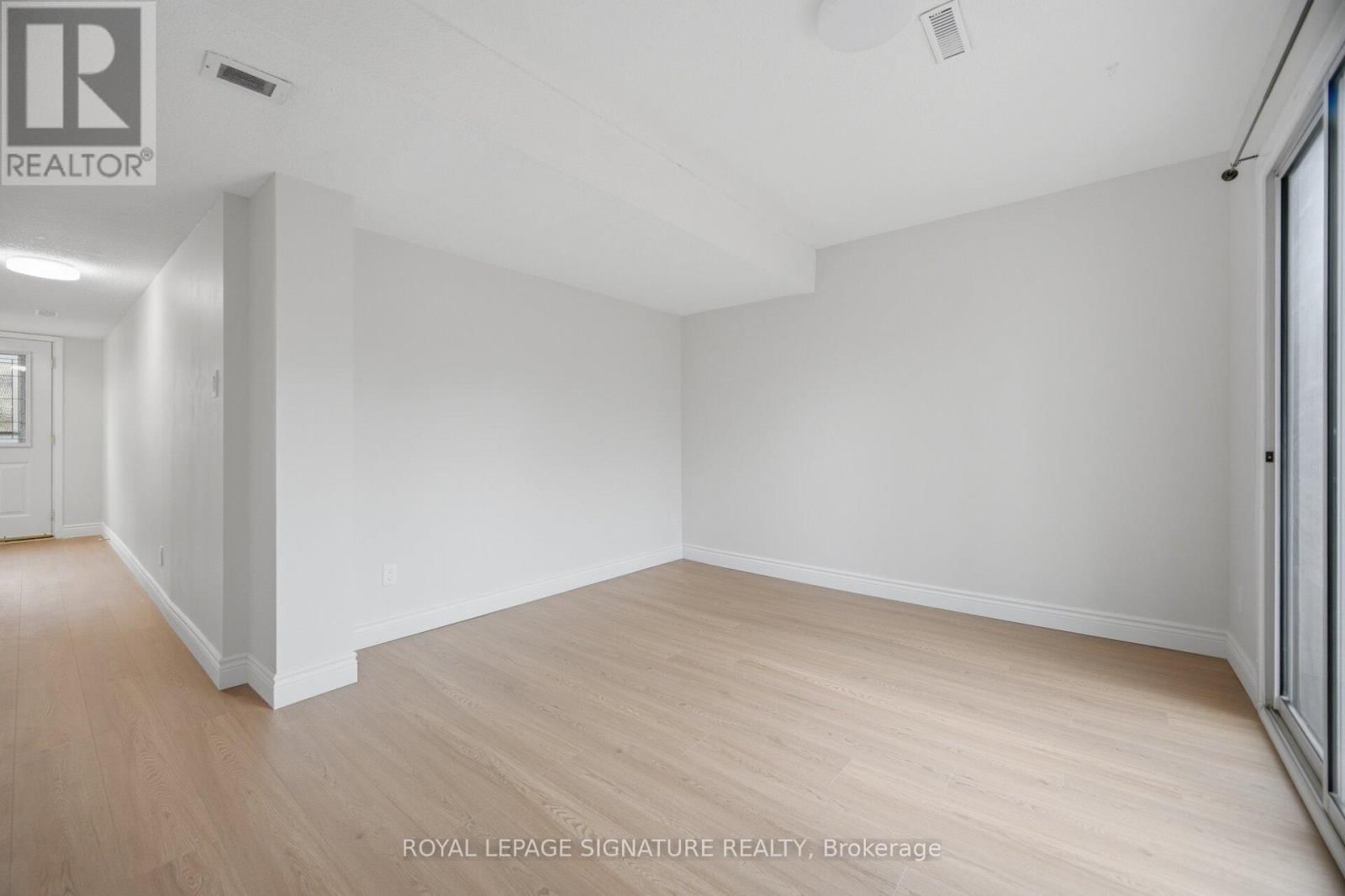 10 - 7340 COPENHAGEN ROAD Image 8