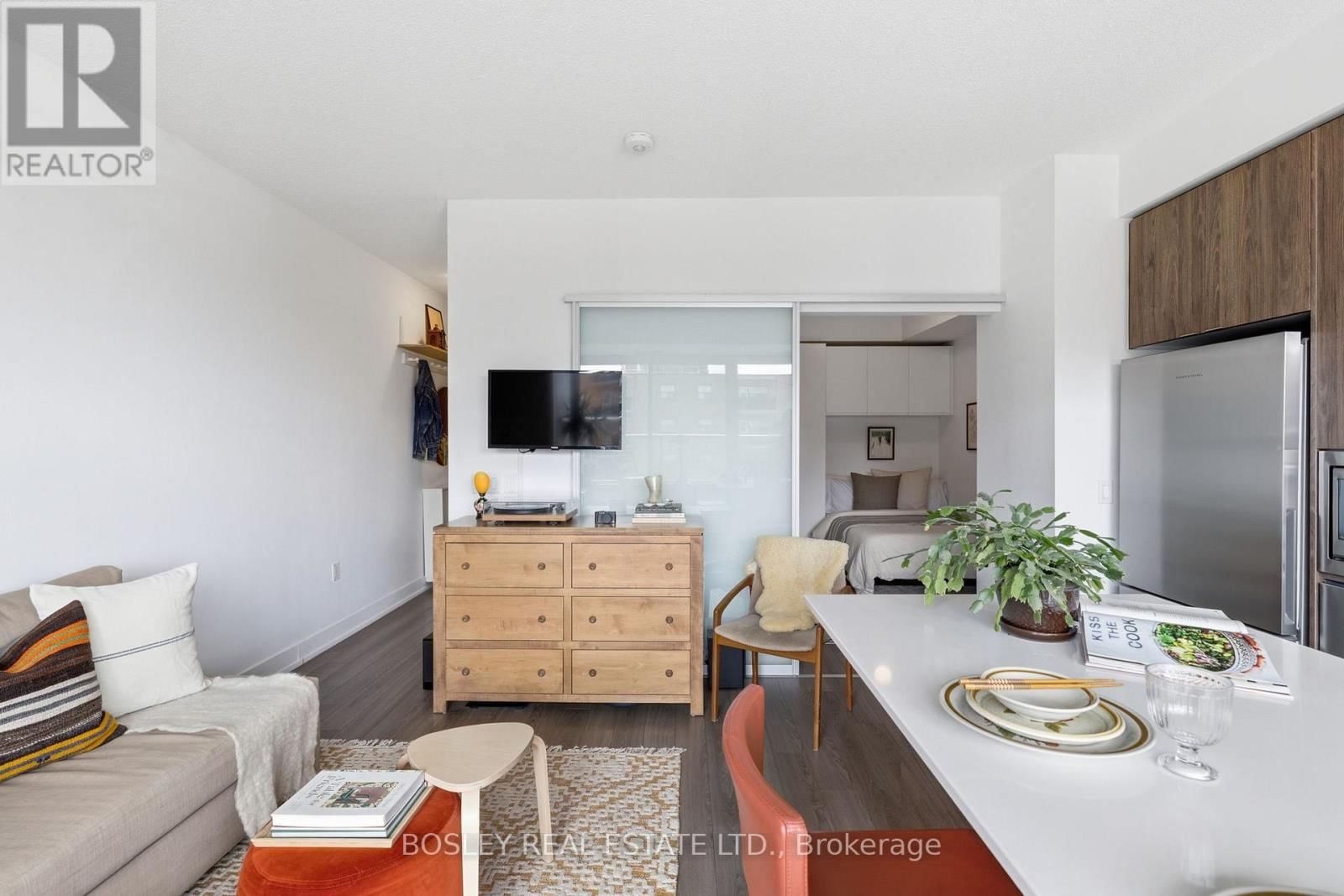 207 - 8 ANN STREET Image 10