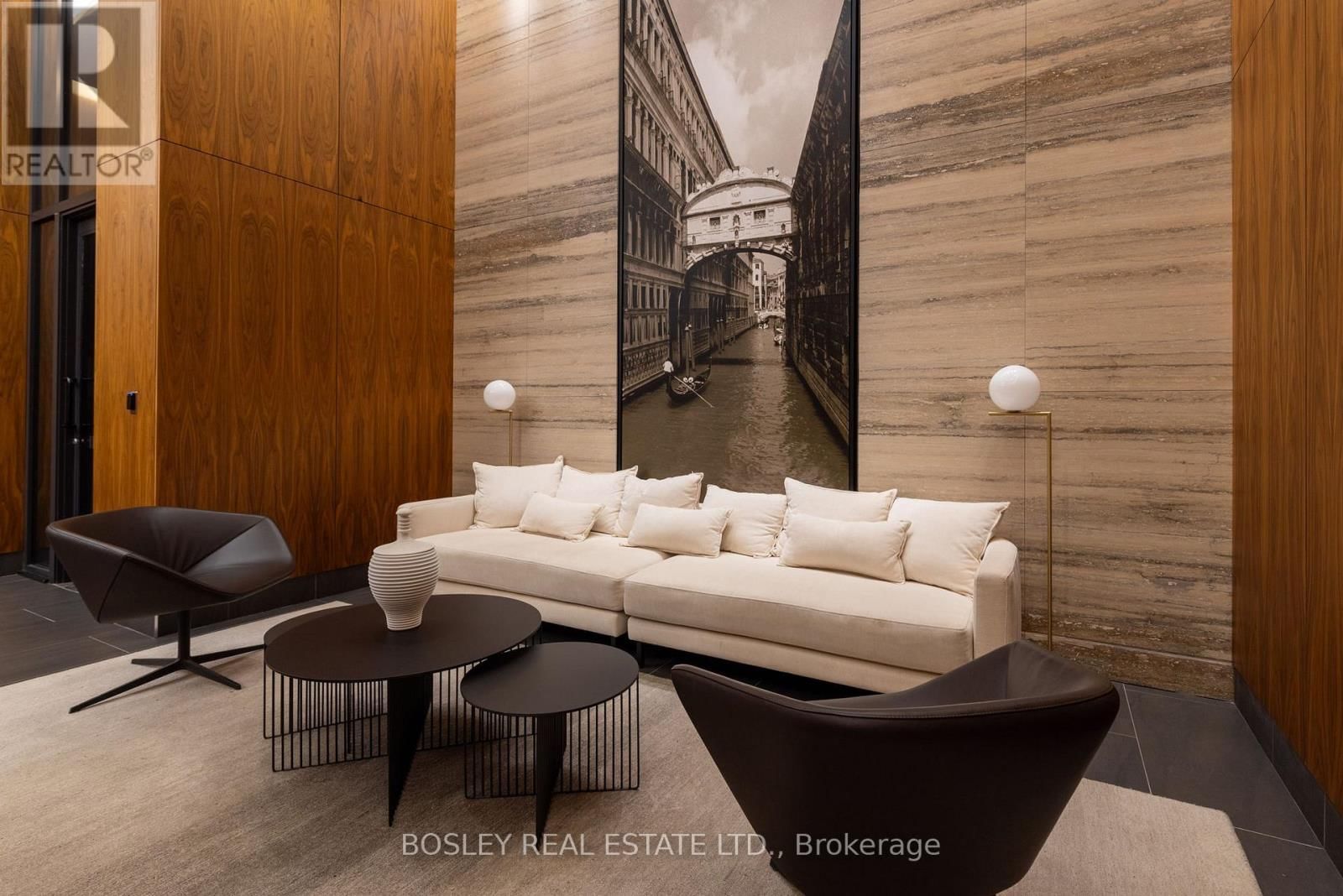 207 - 8 ANN STREET Image 25