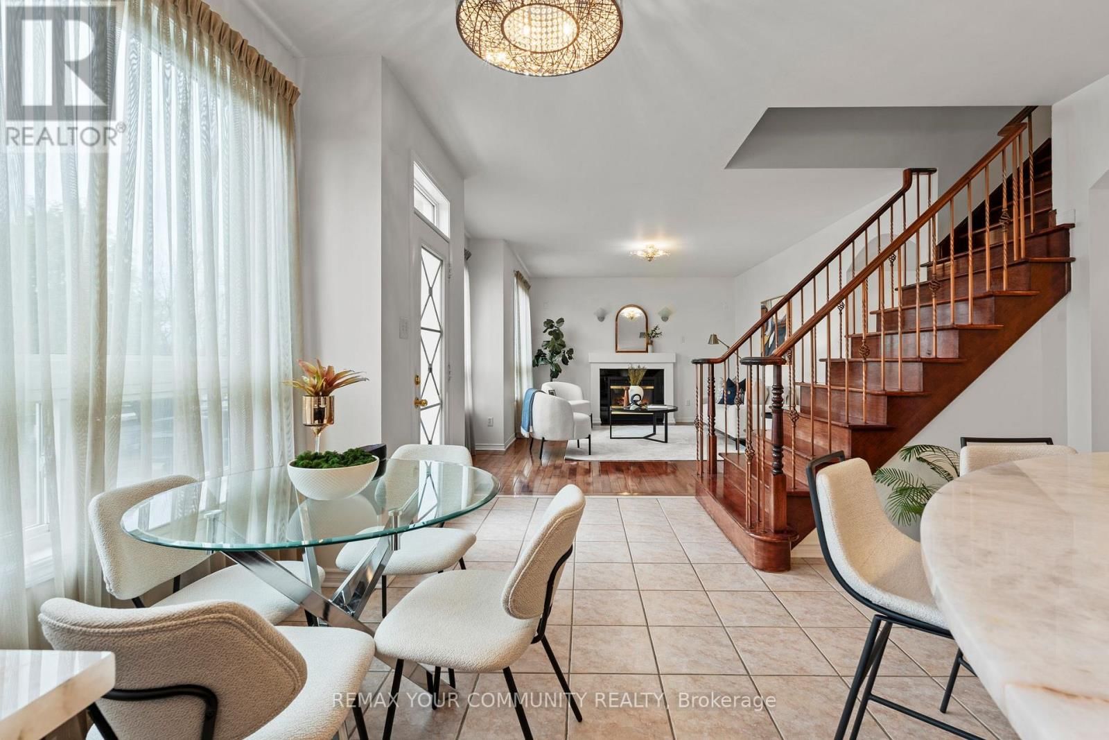 3970 PONDVIEW WAY Image 12