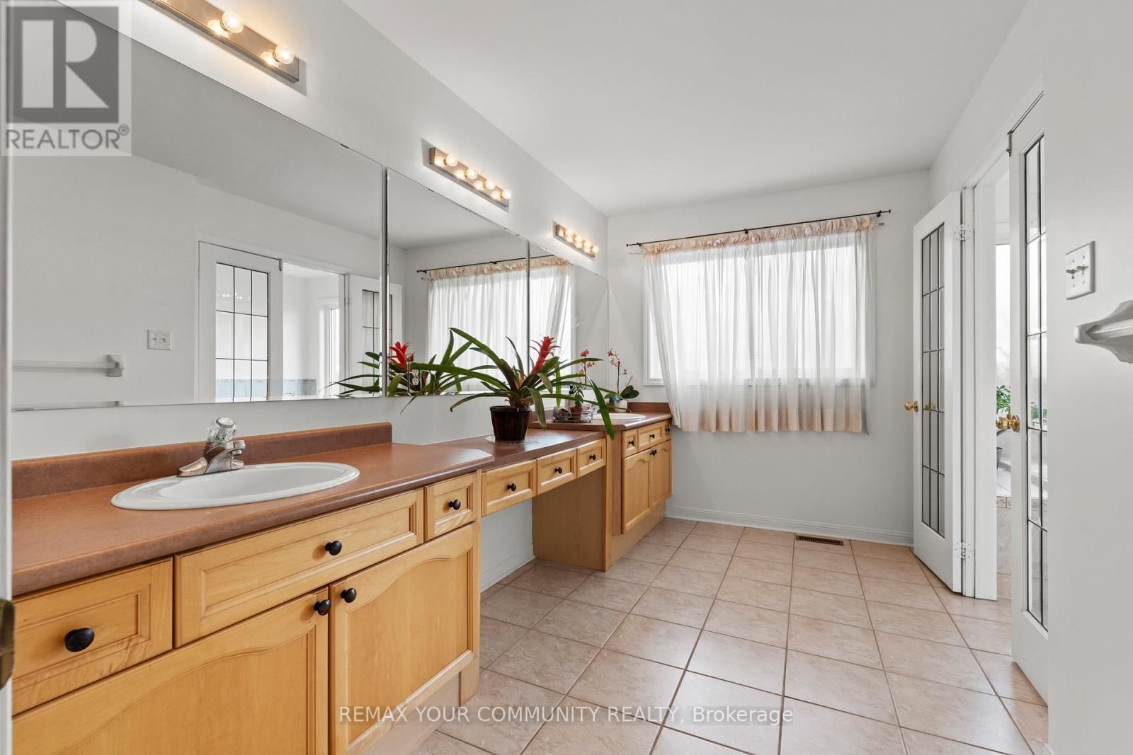 3970 PONDVIEW WAY Image 21