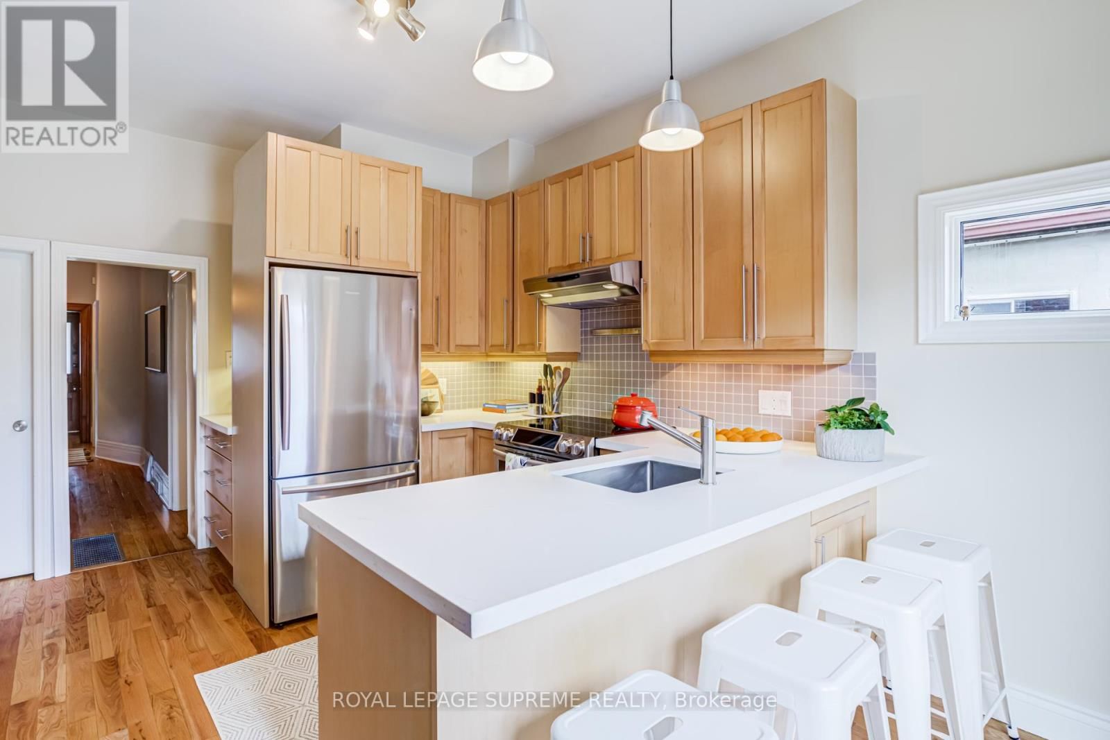 589 GLADSTONE AVENUE Image 17