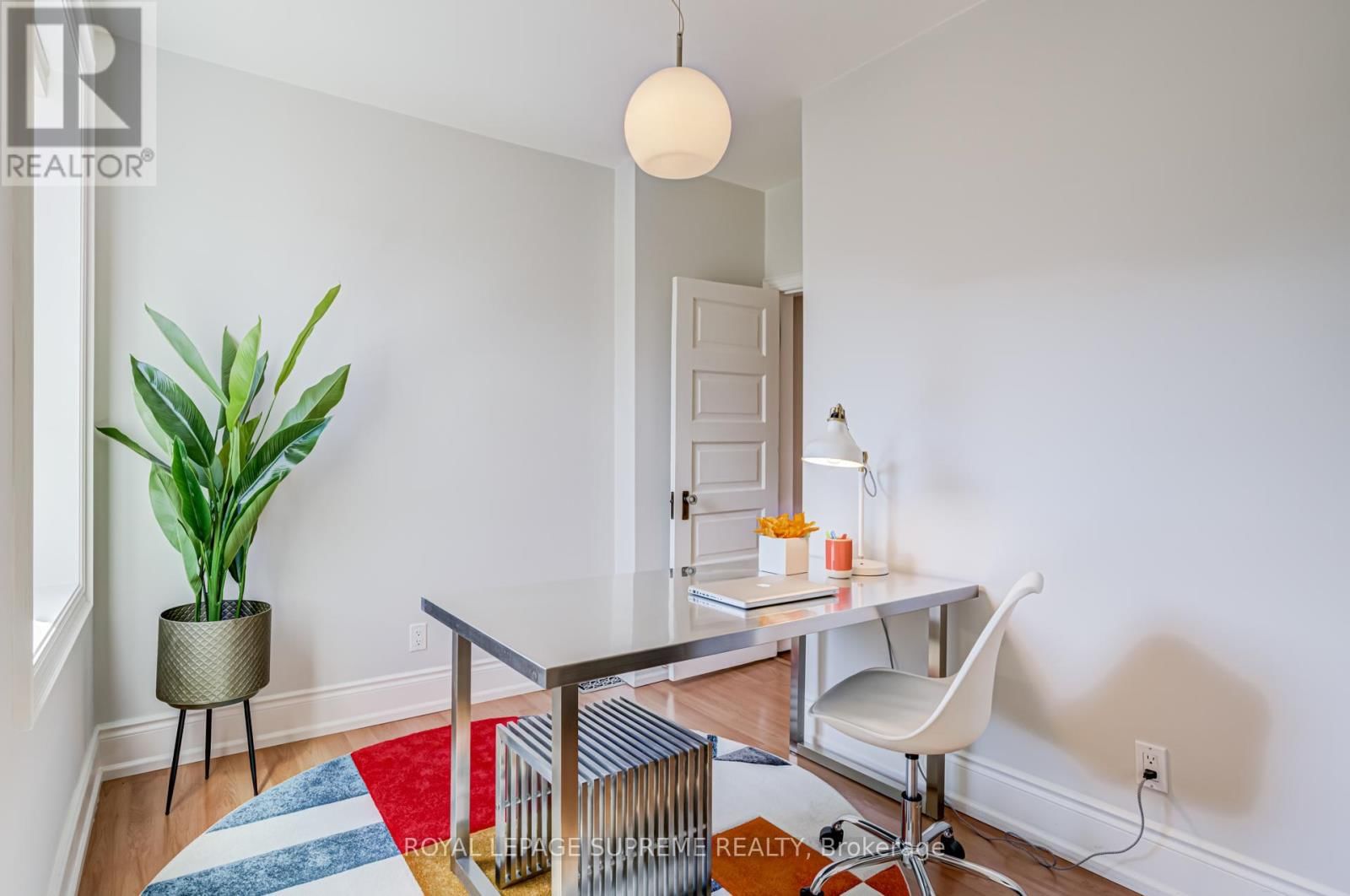 589 GLADSTONE AVENUE Image 32