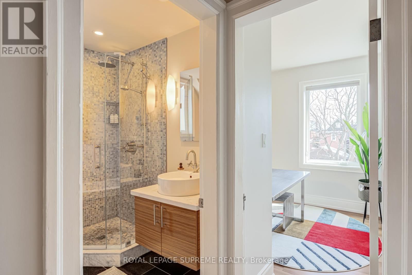 589 GLADSTONE AVENUE Image 33