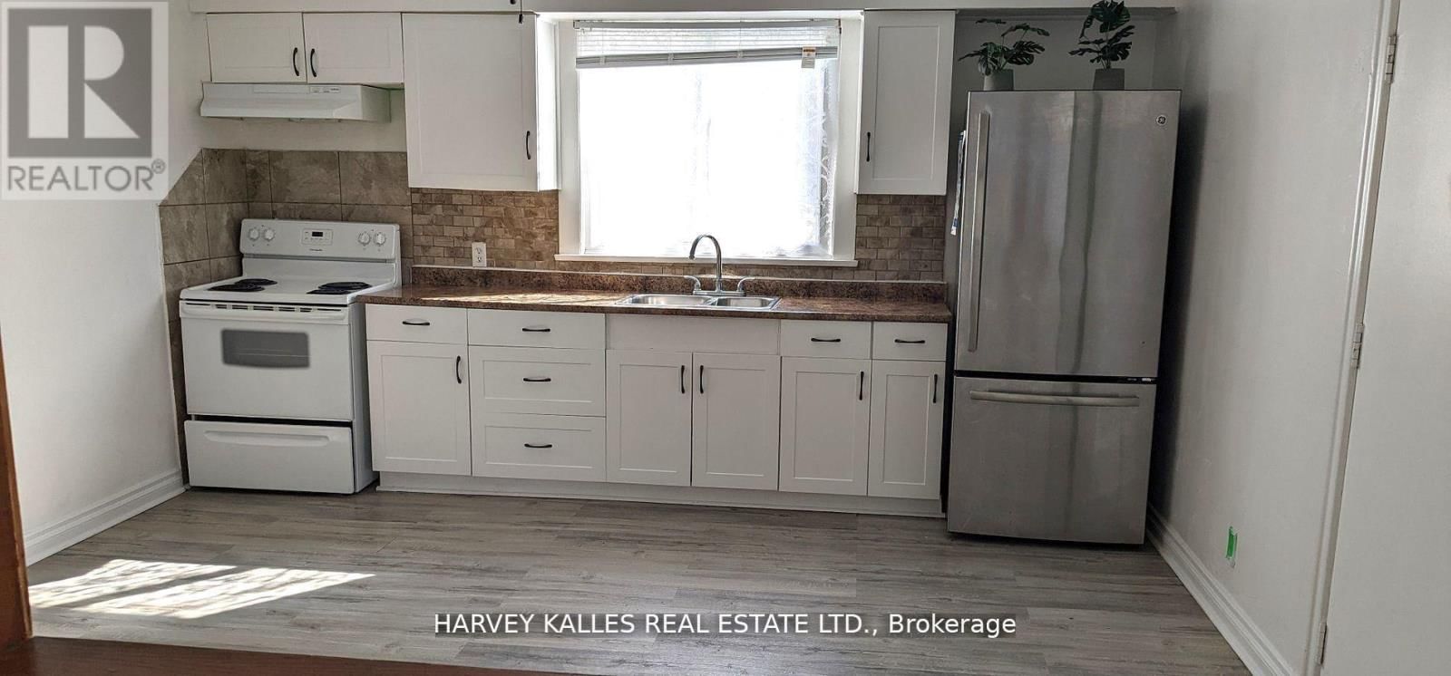 40 DOMINION ROAD Image 10