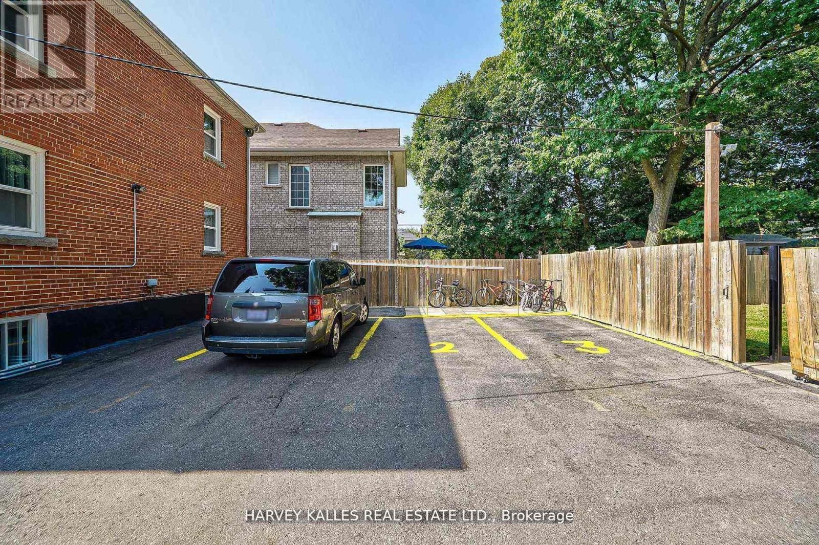 40 DOMINION ROAD Image 4