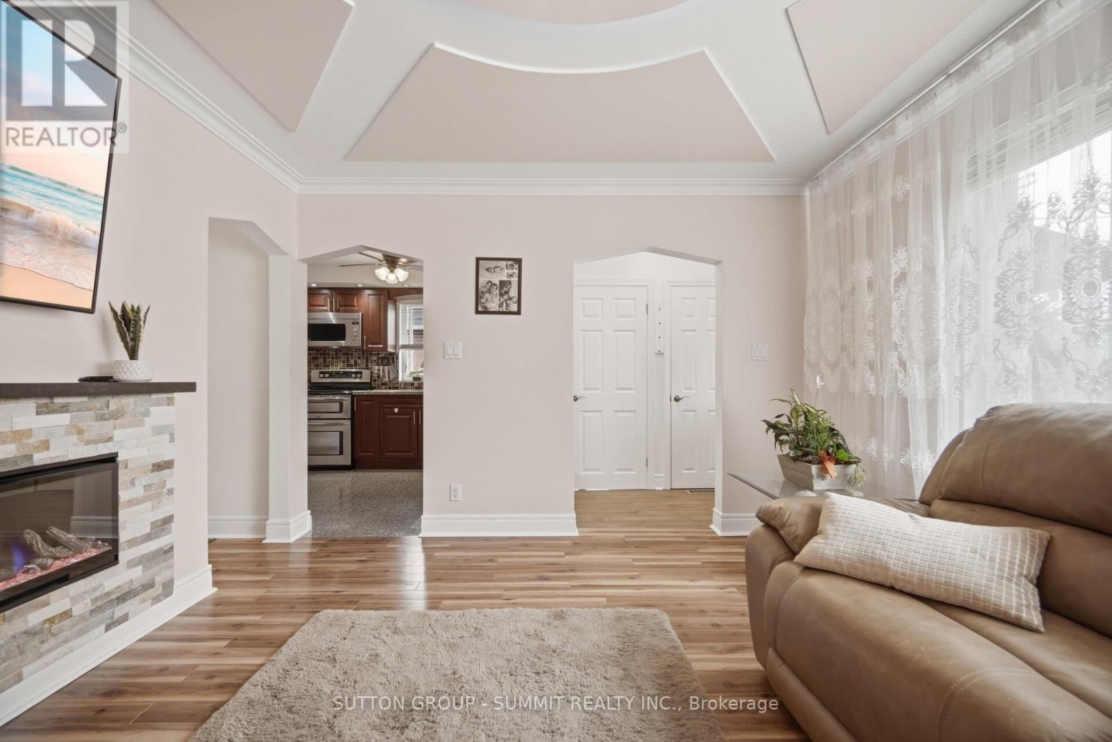 82 MACDONALD STREET Image 10