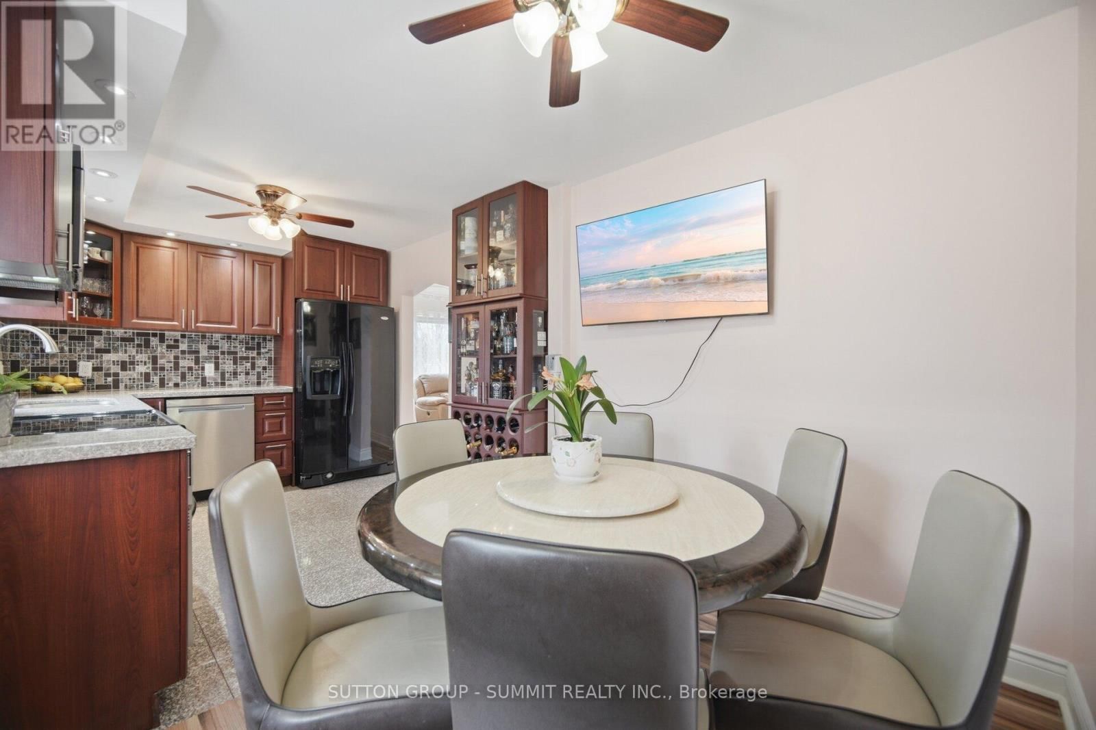 82 MACDONALD STREET Image 14