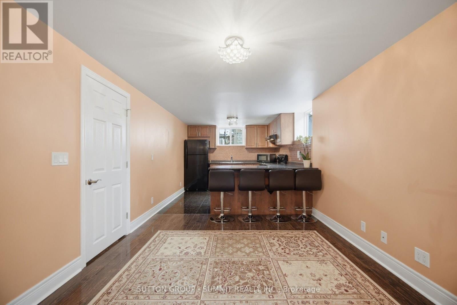 82 MACDONALD STREET Image 26