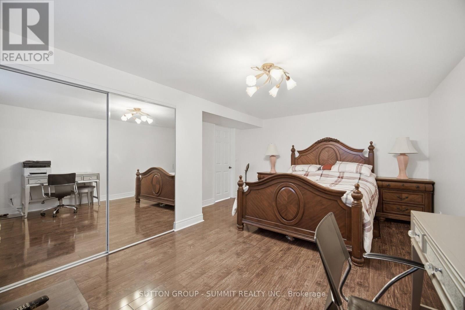 82 MACDONALD STREET Image 30