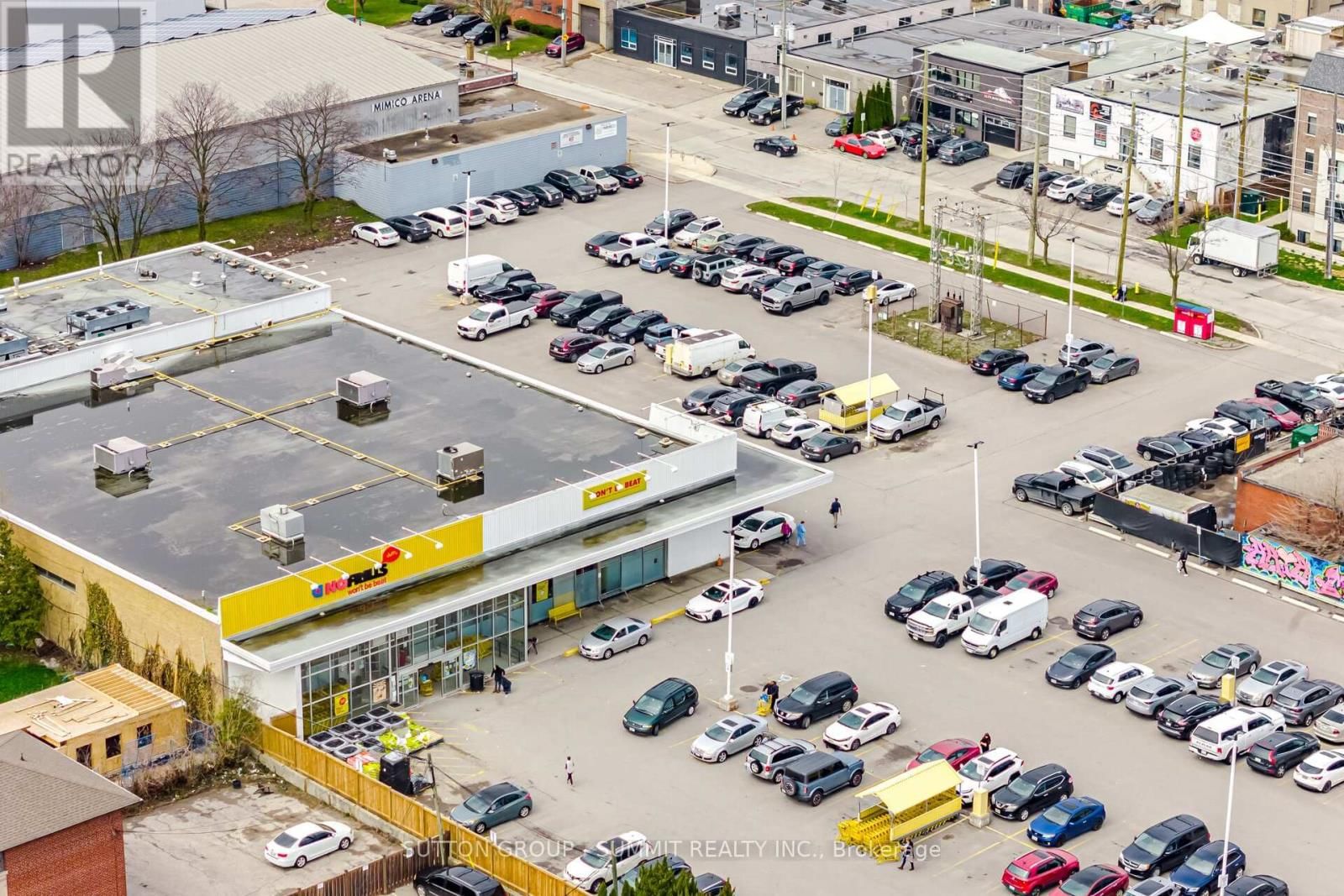 82 MACDONALD STREET Image 44