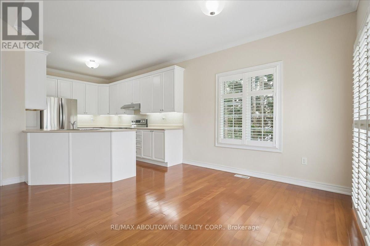 2348 TESLA CRESCENT Image 20