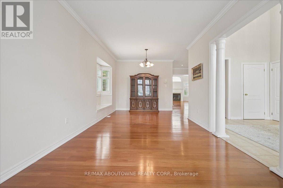 2348 TESLA CRESCENT Image 6