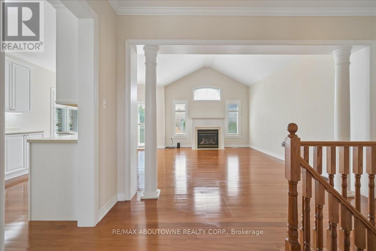 2348 TESLA CRESCENT Image 9