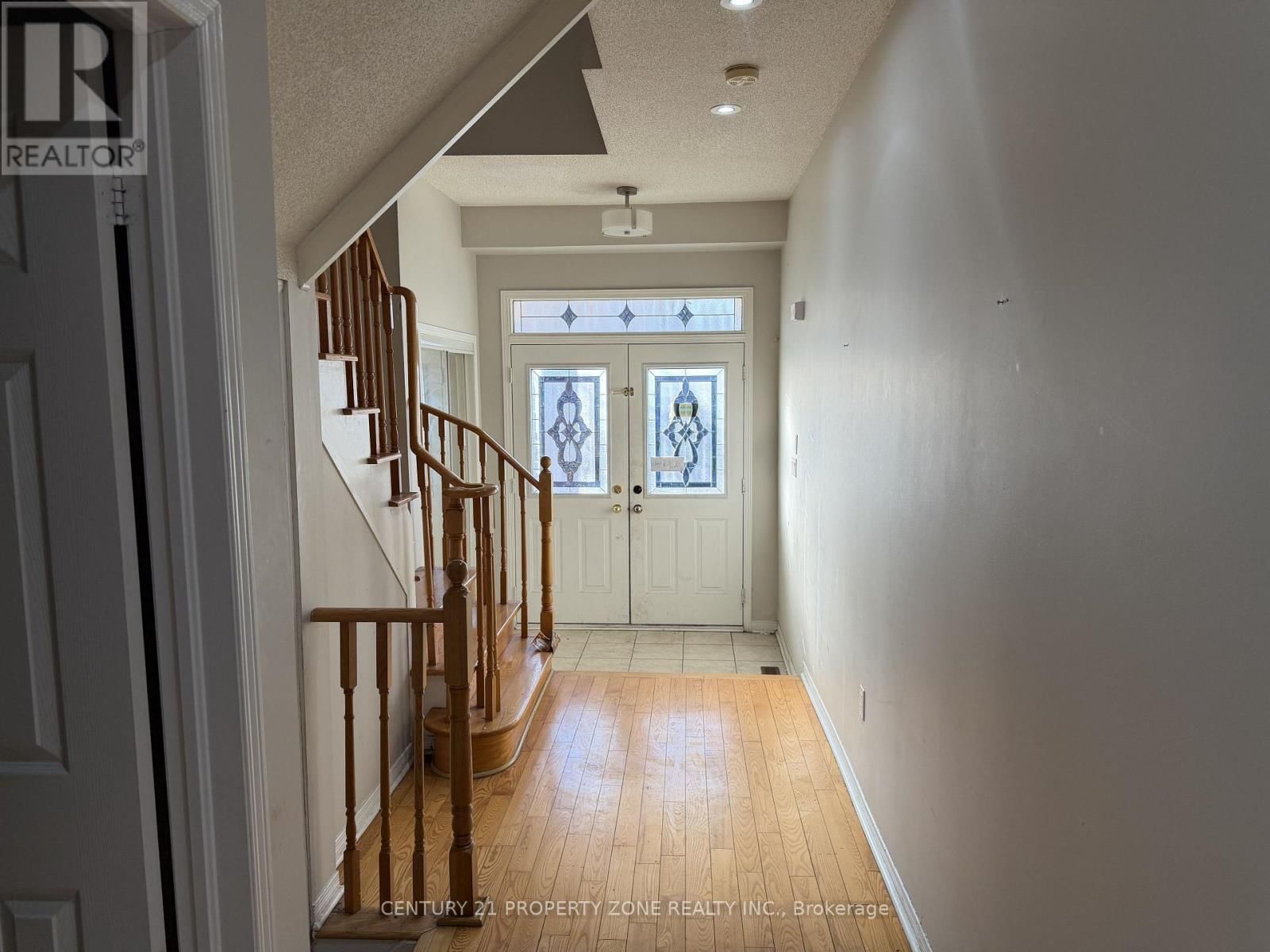 77 MADDYBETH CRESCENT Image 1