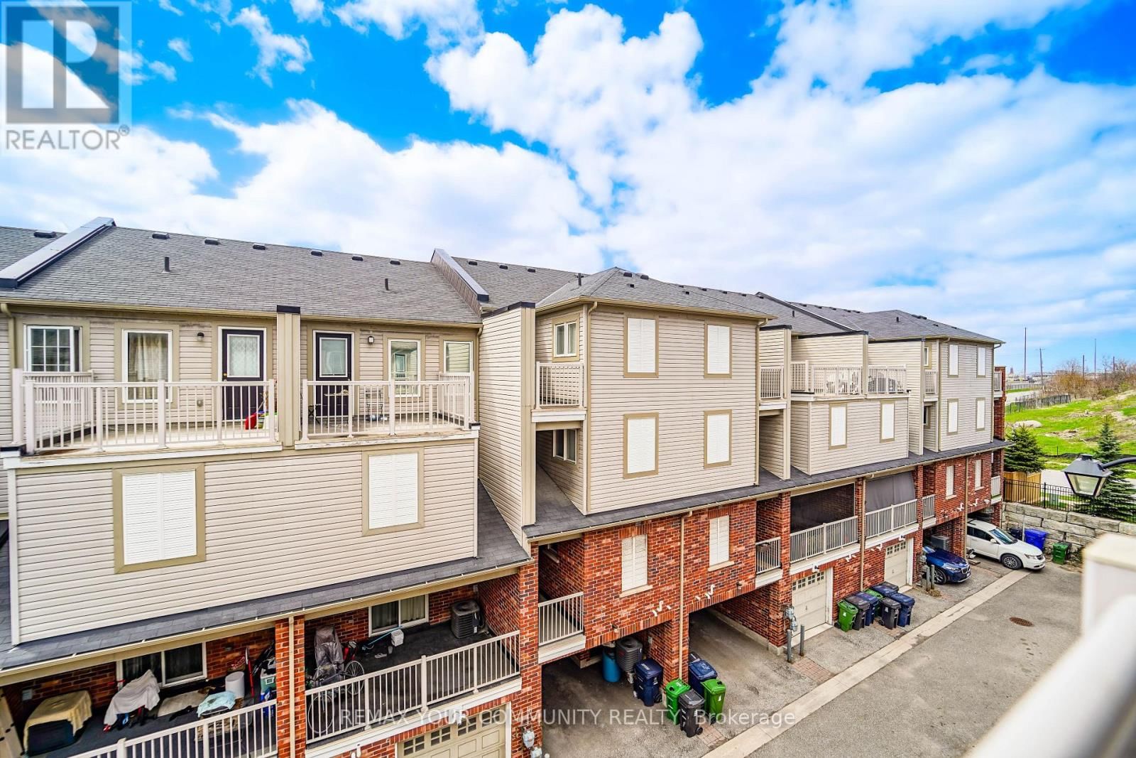 10 TED WRAY CIRCLE Image 33