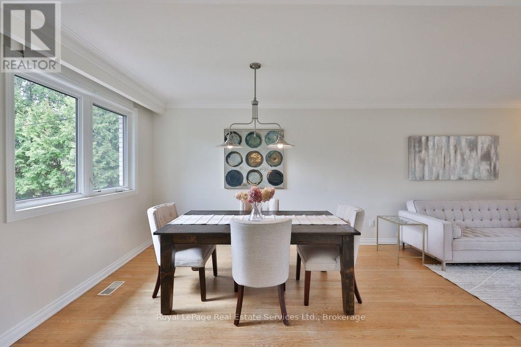 1486 HIXON STREET Image 11