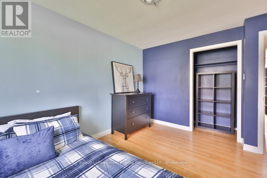 1486 HIXON STREET Image 21