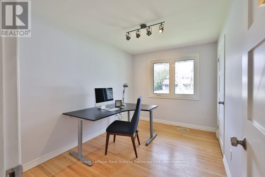 1486 HIXON STREET Image 22