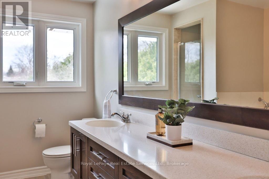 1486 HIXON STREET Image 23