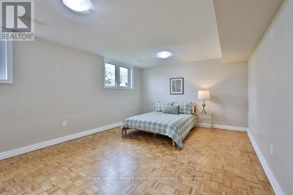 1486 HIXON STREET Image 25