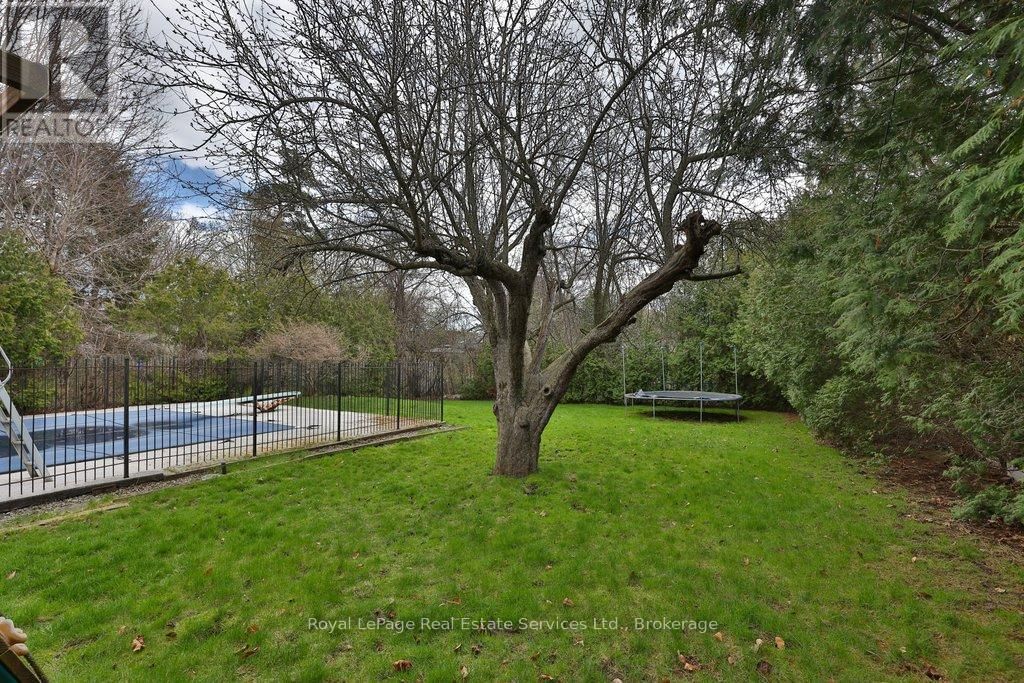 1486 HIXON STREET Image 40