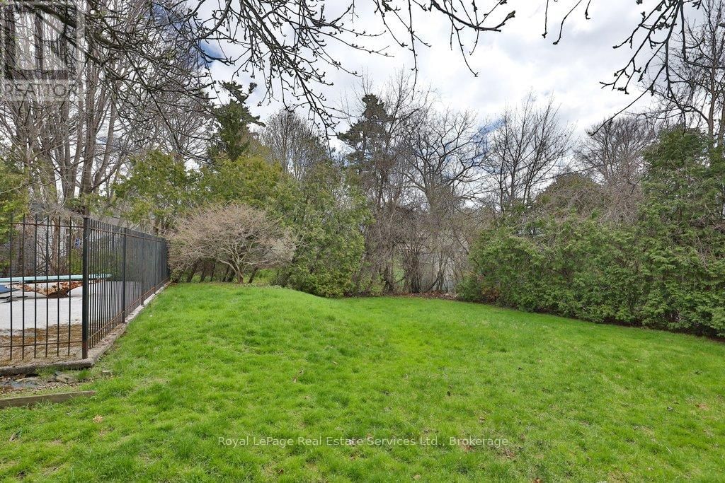 1486 HIXON STREET Image 41