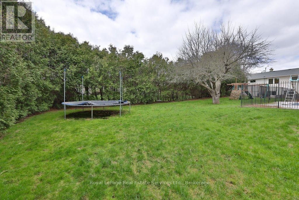 1486 HIXON STREET Image 42