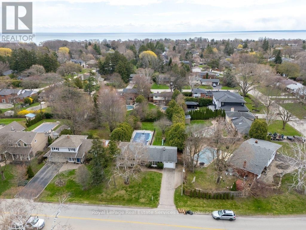 1486 HIXON STREET Image 46