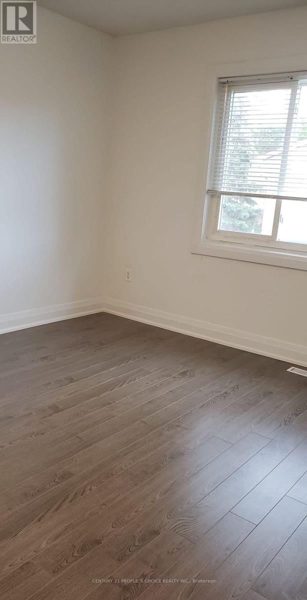 56 - 2014 MARTIN GROVE ROAD Image 10