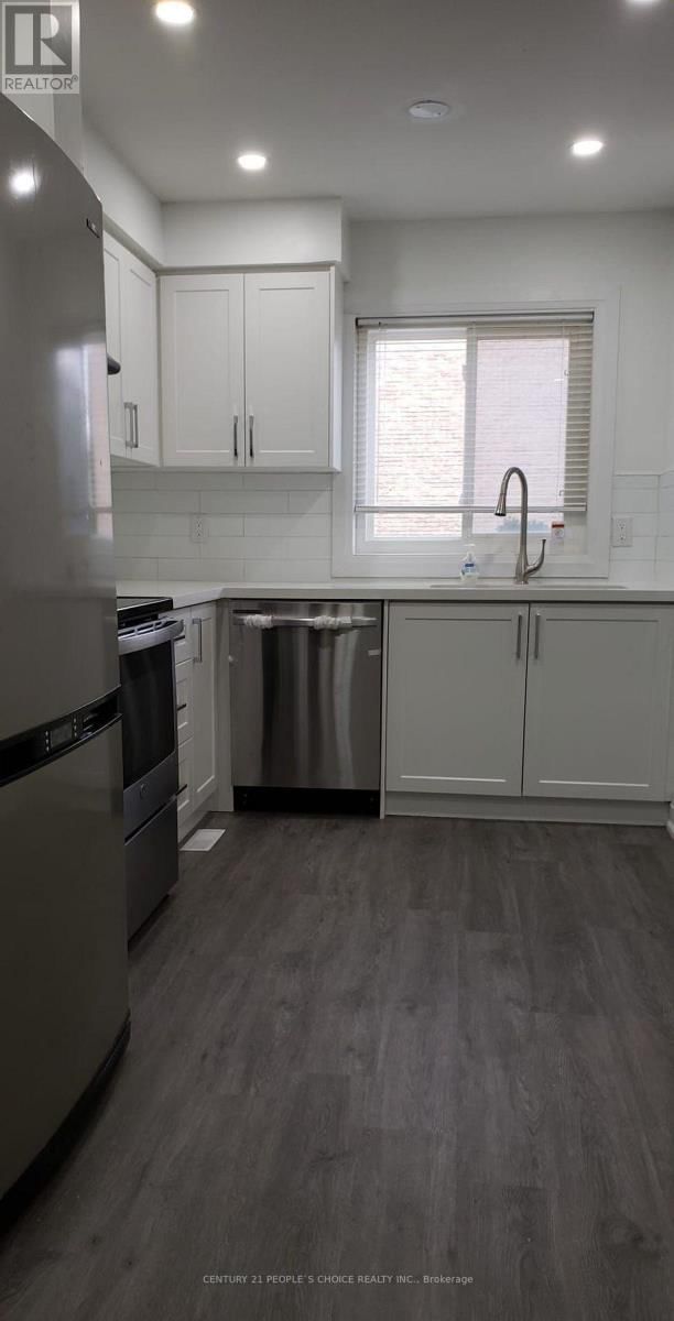 56 - 2014 MARTIN GROVE ROAD Image 2