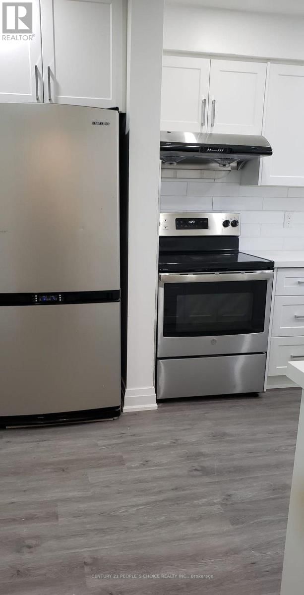 56 - 2014 MARTIN GROVE ROAD Image 3