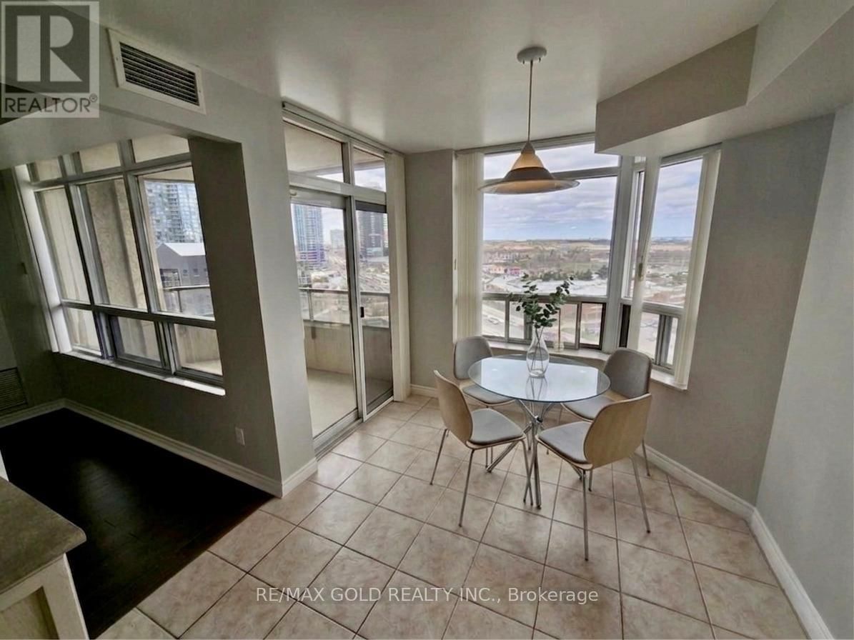 1505 - 35 KINGSBRIDGE GARDEN CIRCLE Image 15