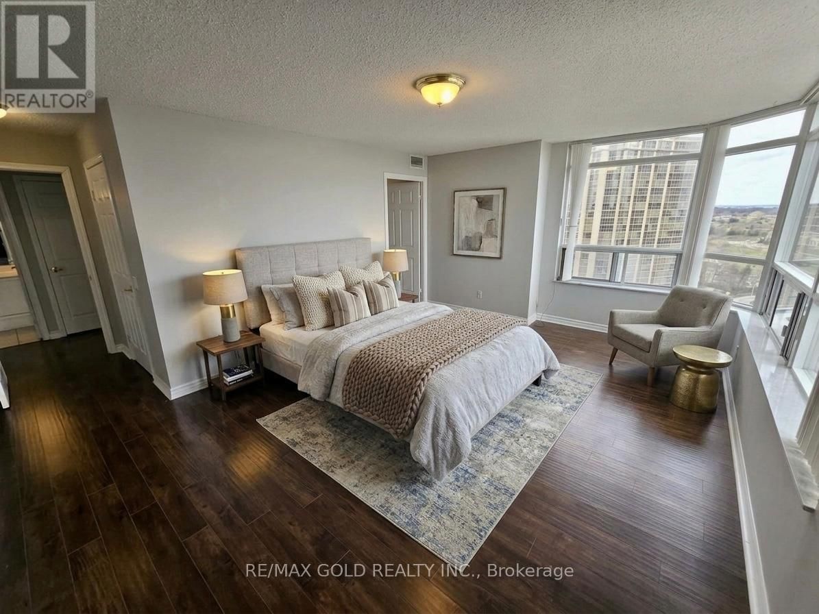 1505 - 35 KINGSBRIDGE GARDEN CIRCLE Image 17