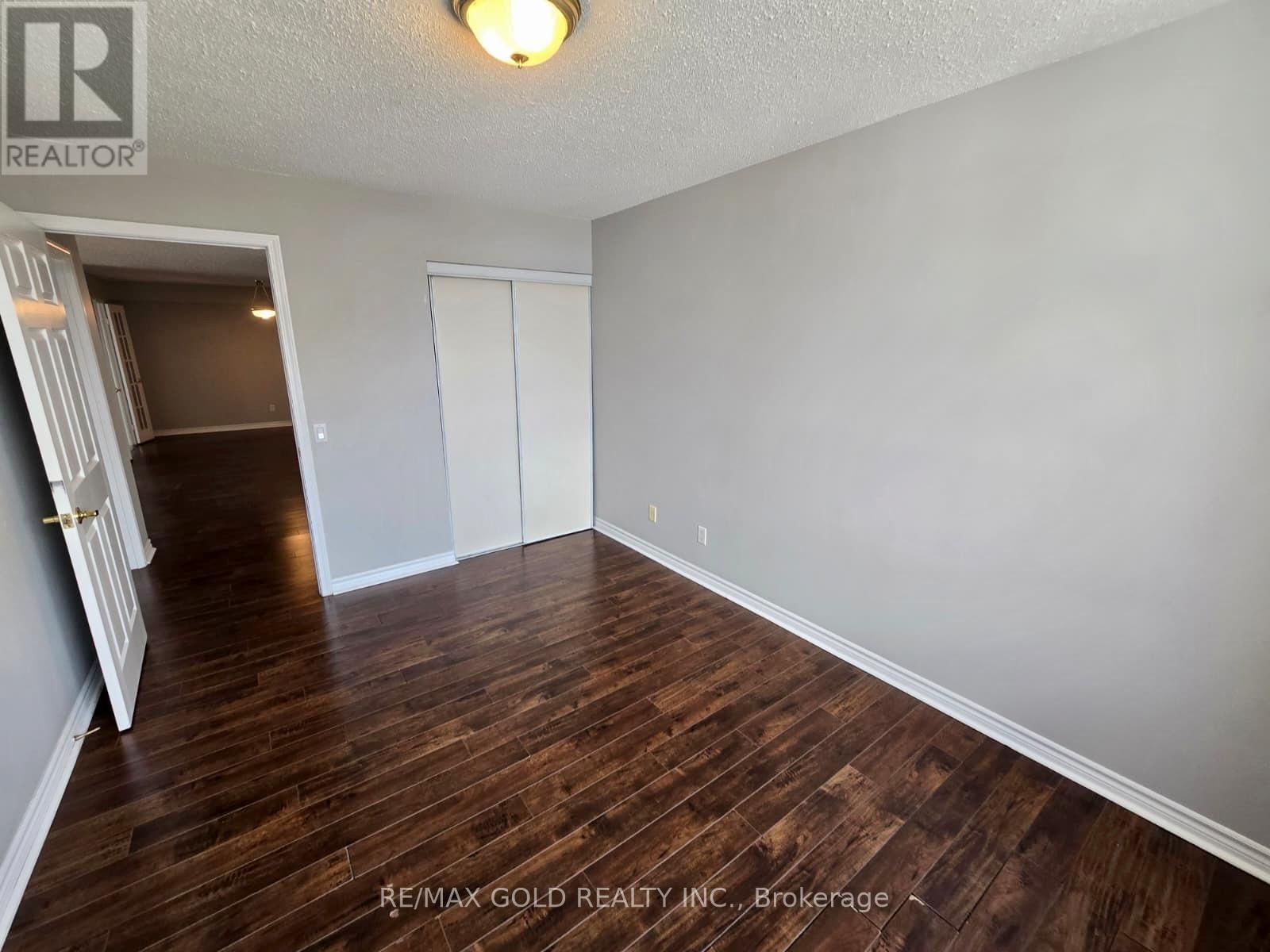 1505 - 35 KINGSBRIDGE GARDEN CIRCLE Image 25