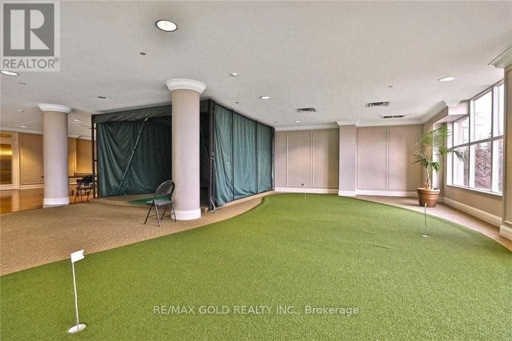 1505 - 35 KINGSBRIDGE GARDEN CIRCLE Image 39