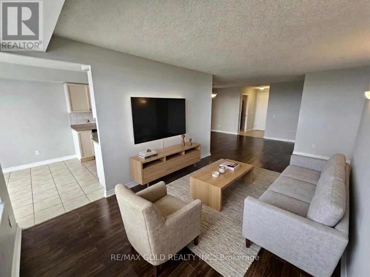 1505 - 35 KINGSBRIDGE GARDEN CIRCLE Image 6