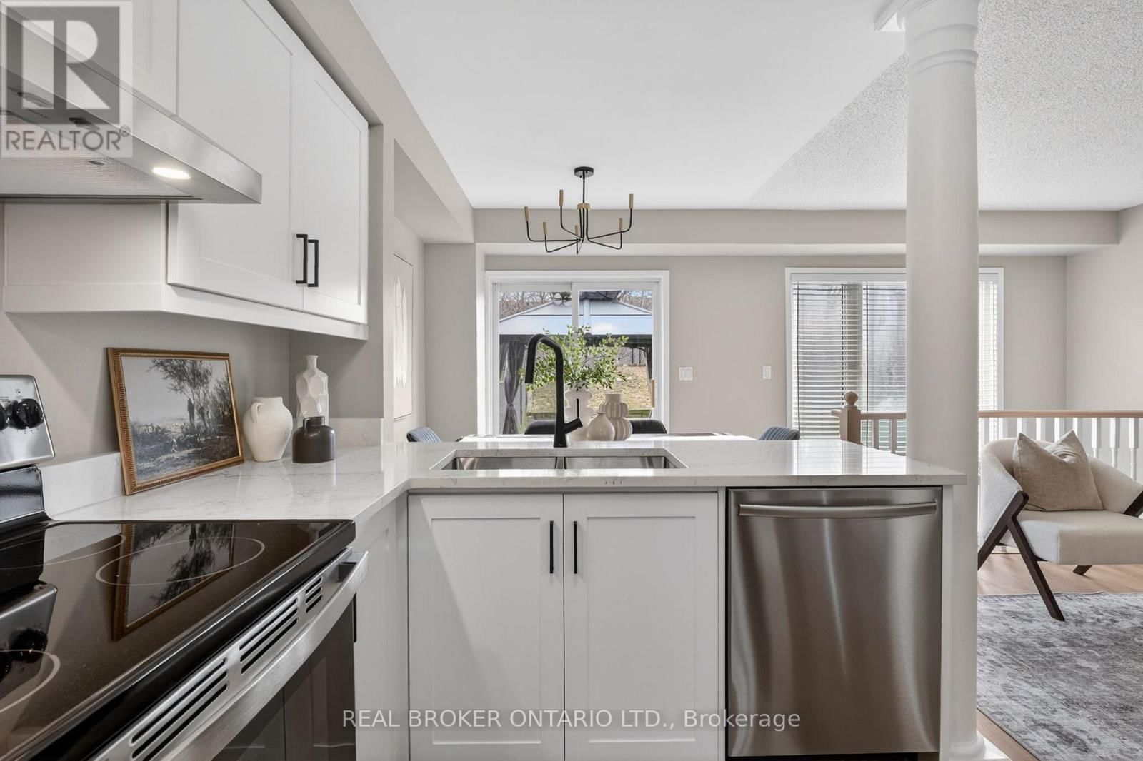 7048 FRONTIER RIDGE Image 13