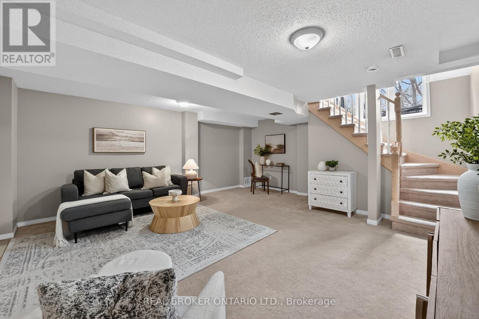 7048 FRONTIER RIDGE Image 31