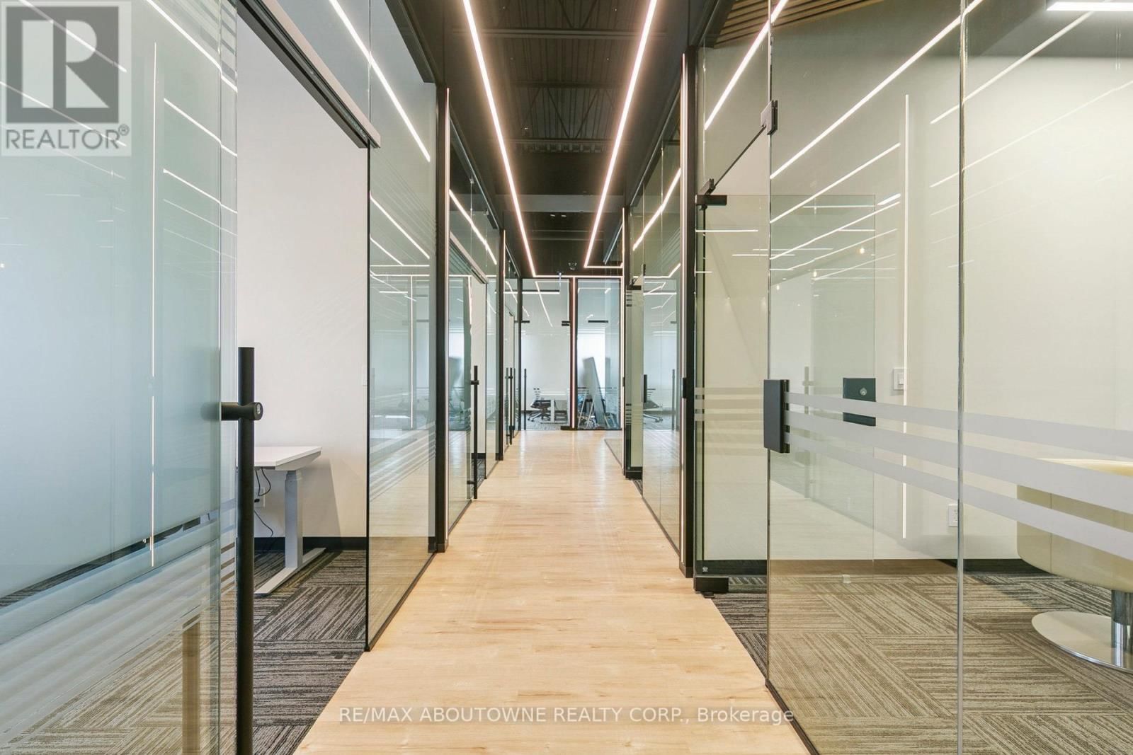 211-B - 320 MATHESON BOULEVARD WEST Image 15