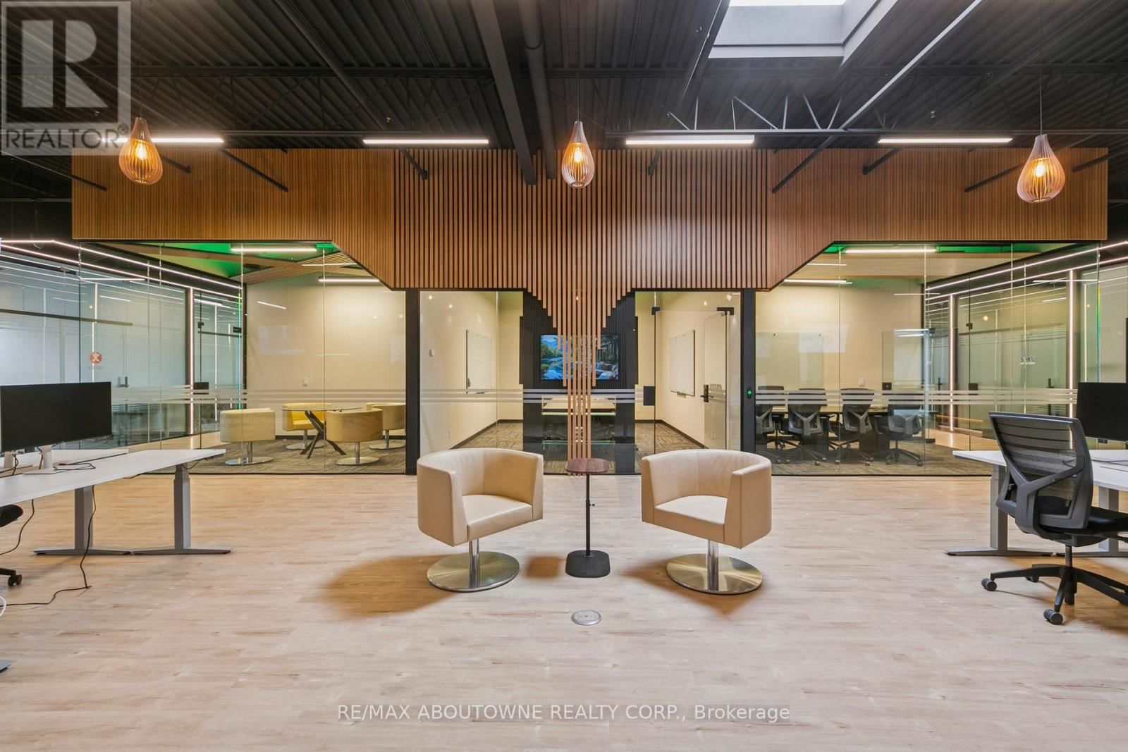 211-B - 320 MATHESON BOULEVARD WEST Image 4