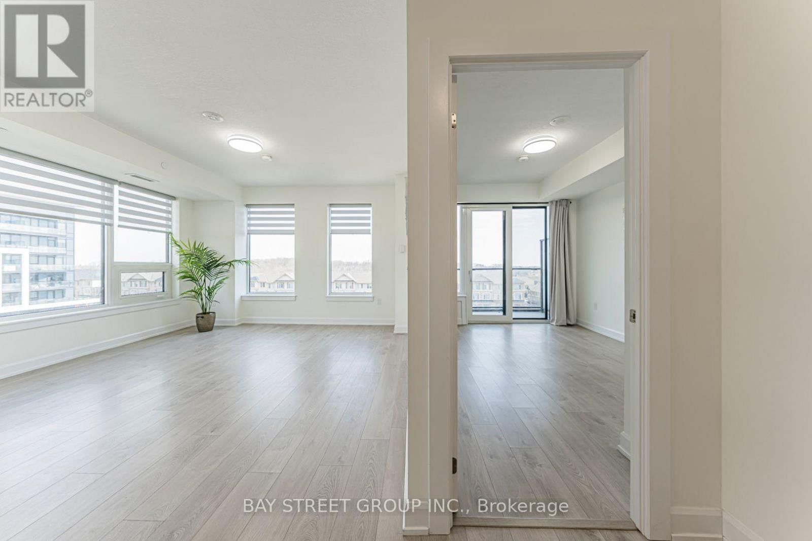 524 - 3200 WILLIAM COLTSON AVENUE Image 7