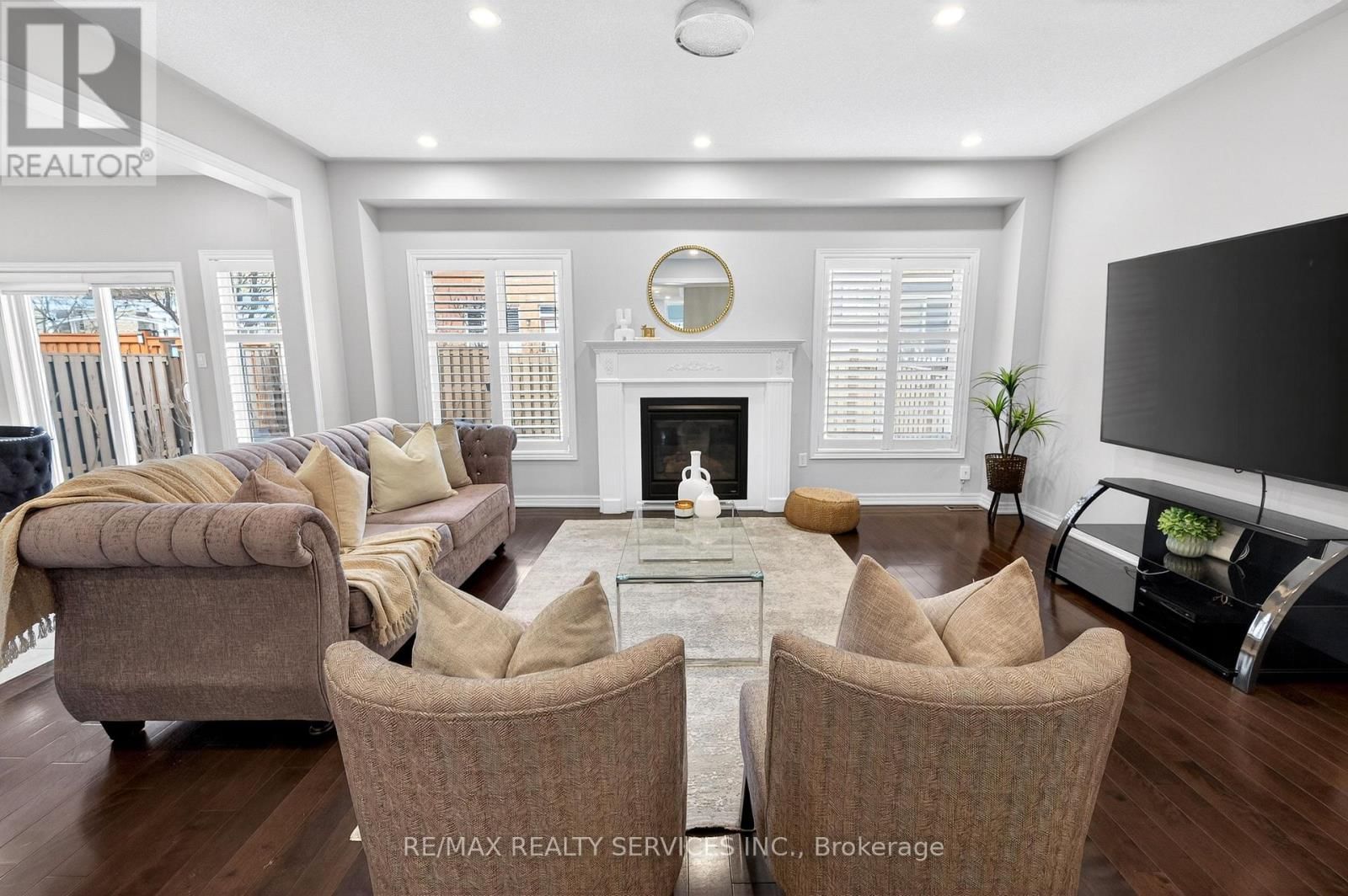 5 PILLAR ROAD Image 10