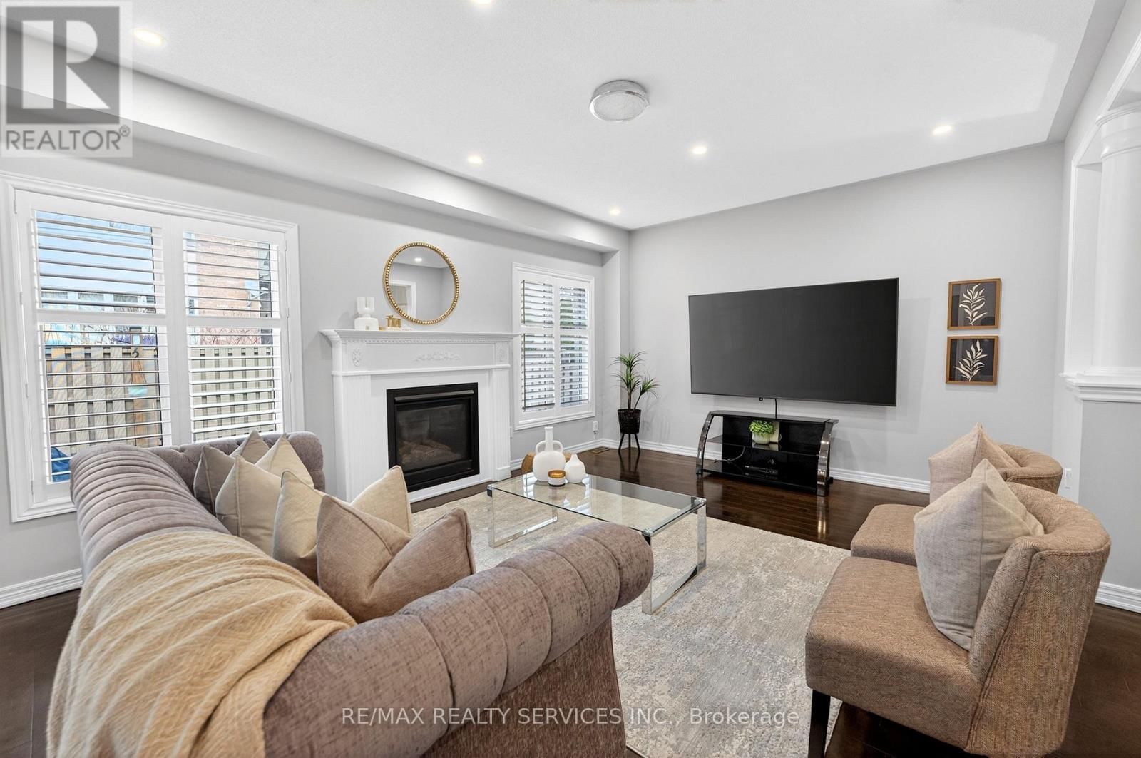 5 PILLAR ROAD Image 12