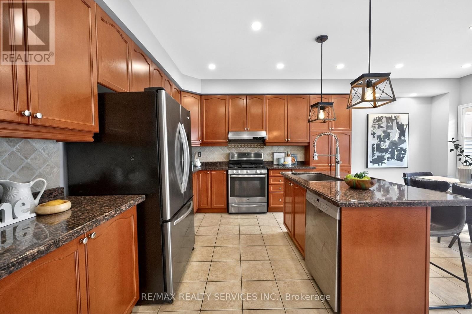 5 PILLAR ROAD Image 20