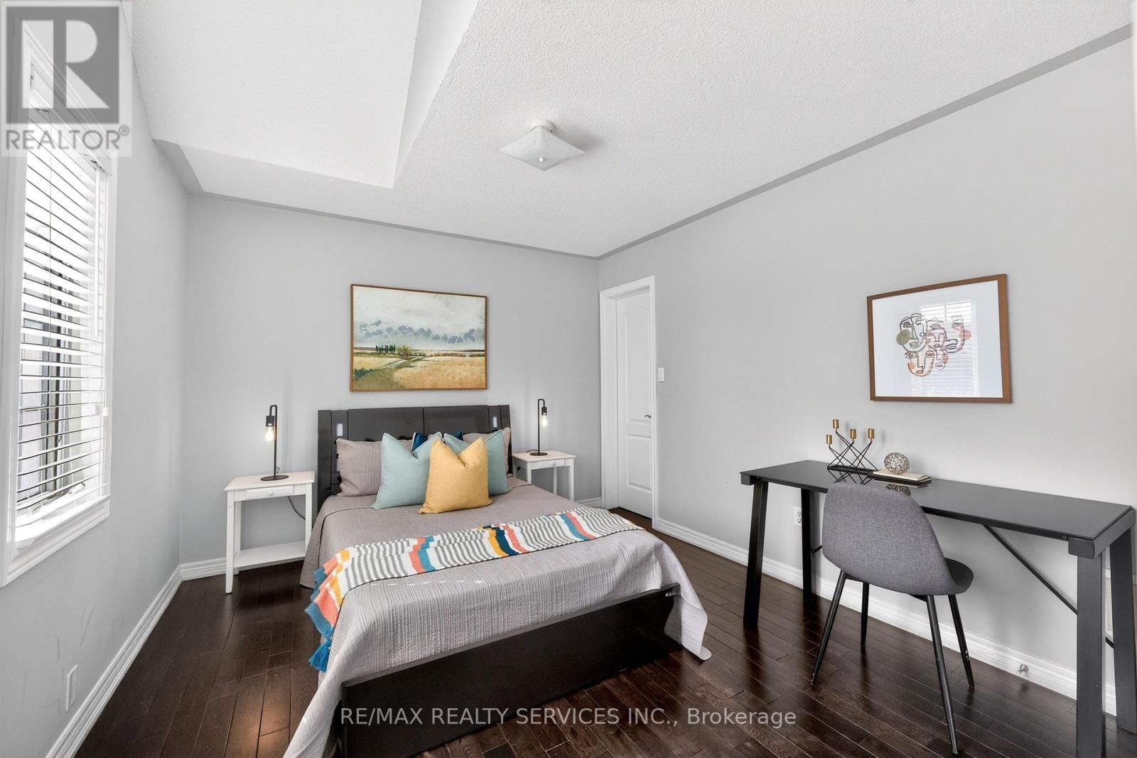 5 PILLAR ROAD Image 30