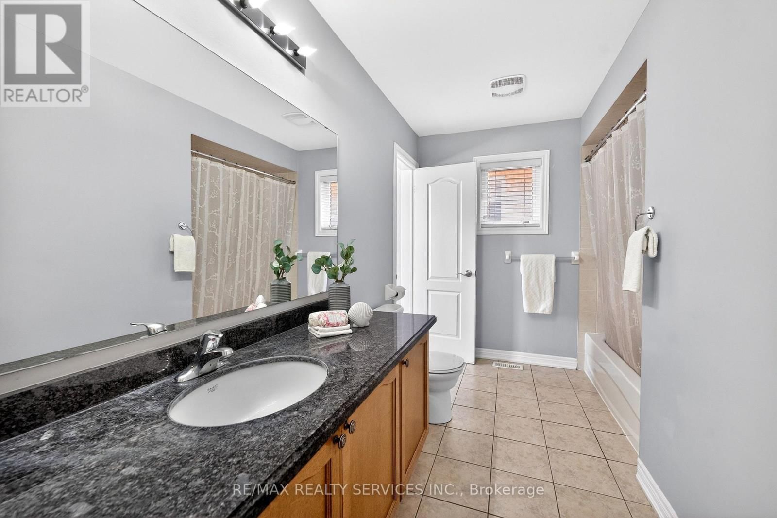 5 PILLAR ROAD Image 32