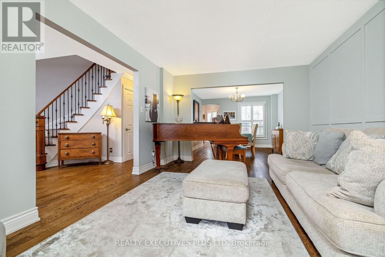 3099 HICKLING COURT Image 7