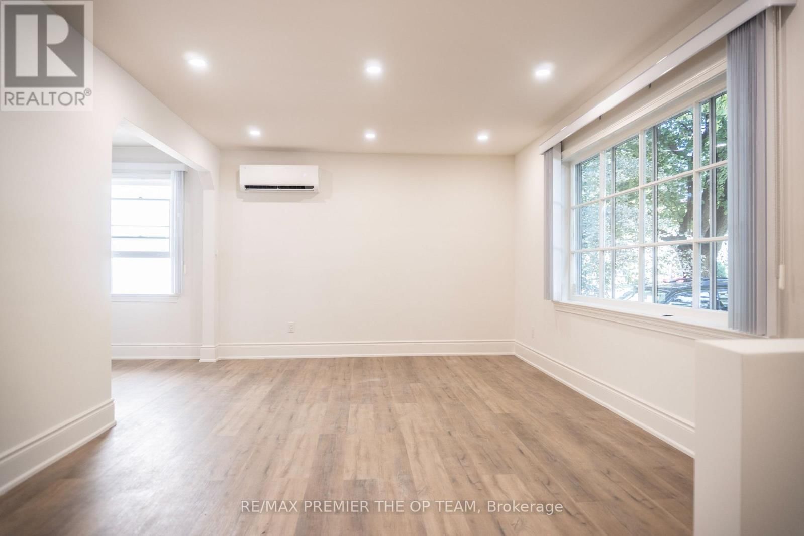 Upper - 148 MARTIN GROVE ROAD Image 15