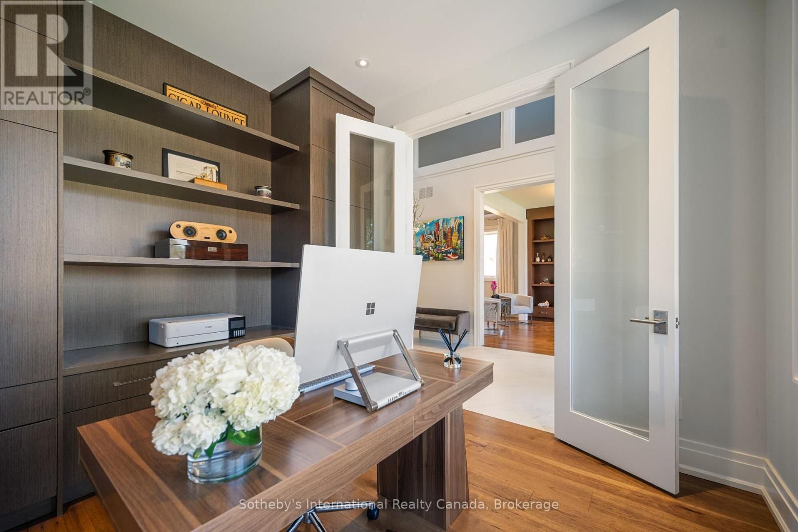 382 SANDHURST DRIVE Image 10